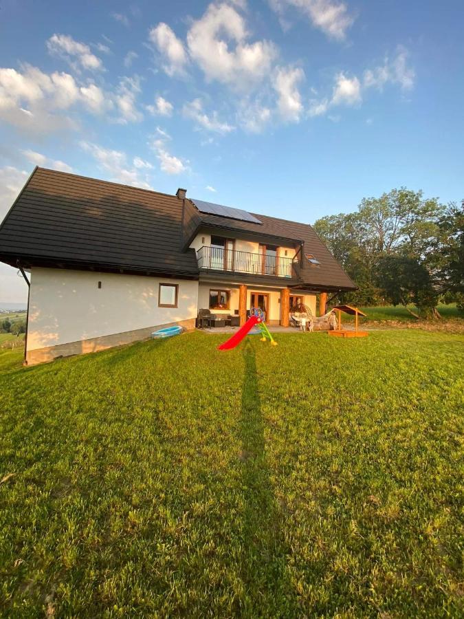 Tarasowka U Zajaca Bed & Breakfast Czerwienne Exterior photo